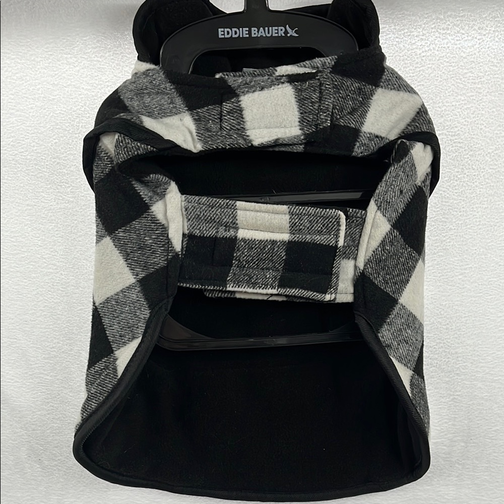 Eddie Bauer Plaid Dog Jacket - NWOT - Picture 3 of 6